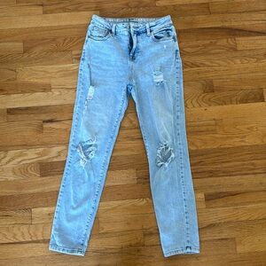 No Boundaries distressed Jeans